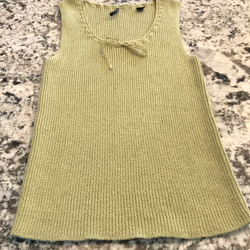 Isda & Co sleeveless sweater.